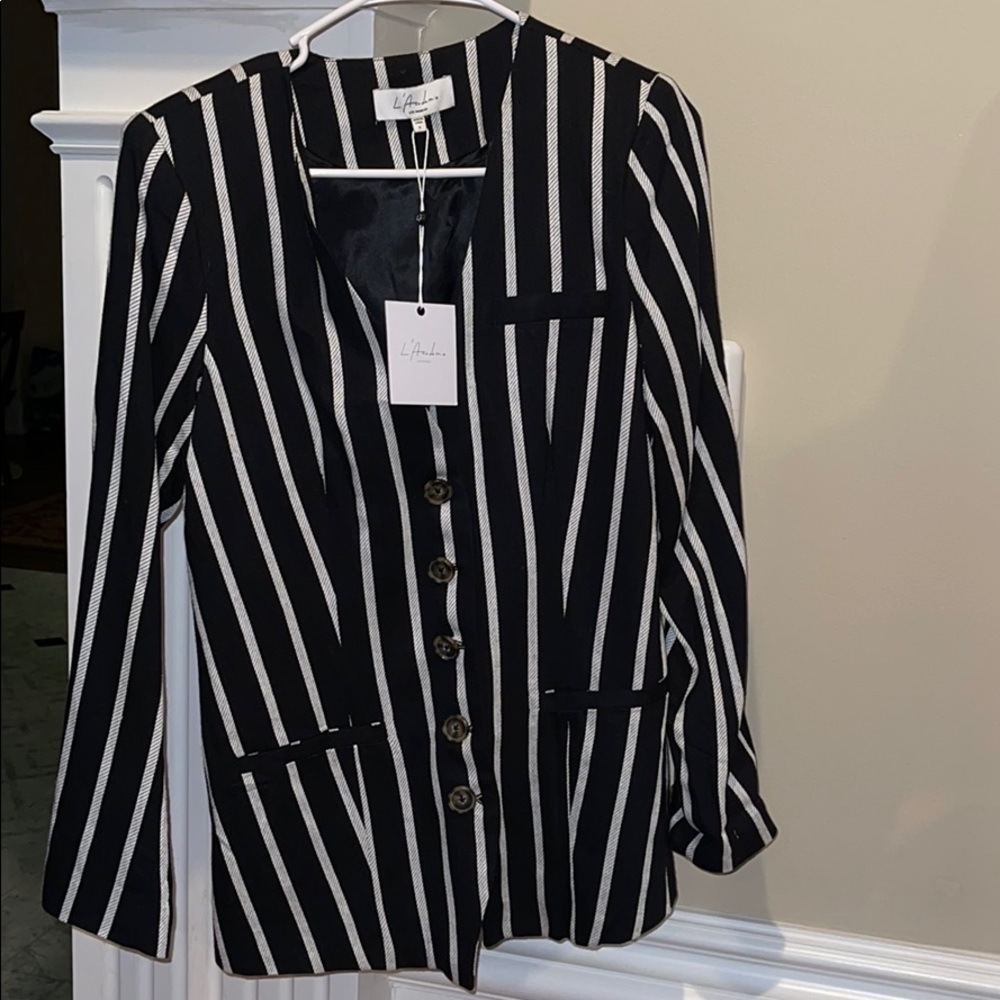 L’Academie NWT black and white stripped blazer.